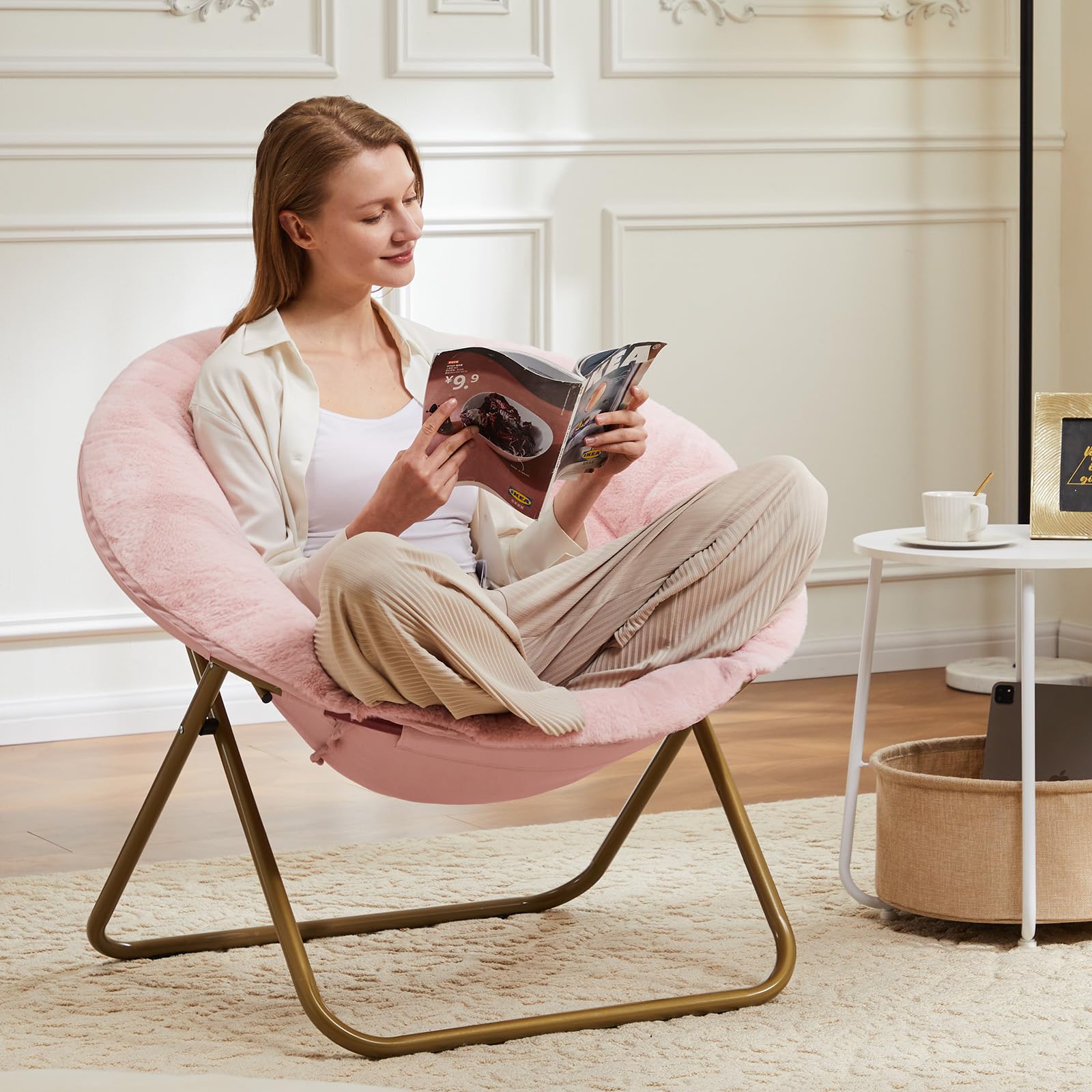 DUMOS side profile highlighting rounded shape and supportive padding benefit