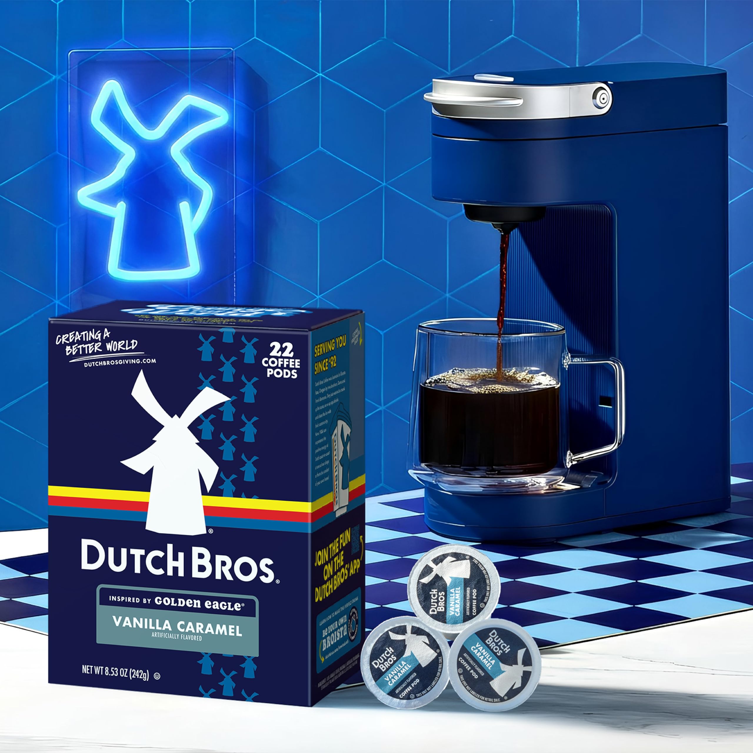 Dutch Bros cápsulas dispuestas enfatizando cantidad y uso rápido