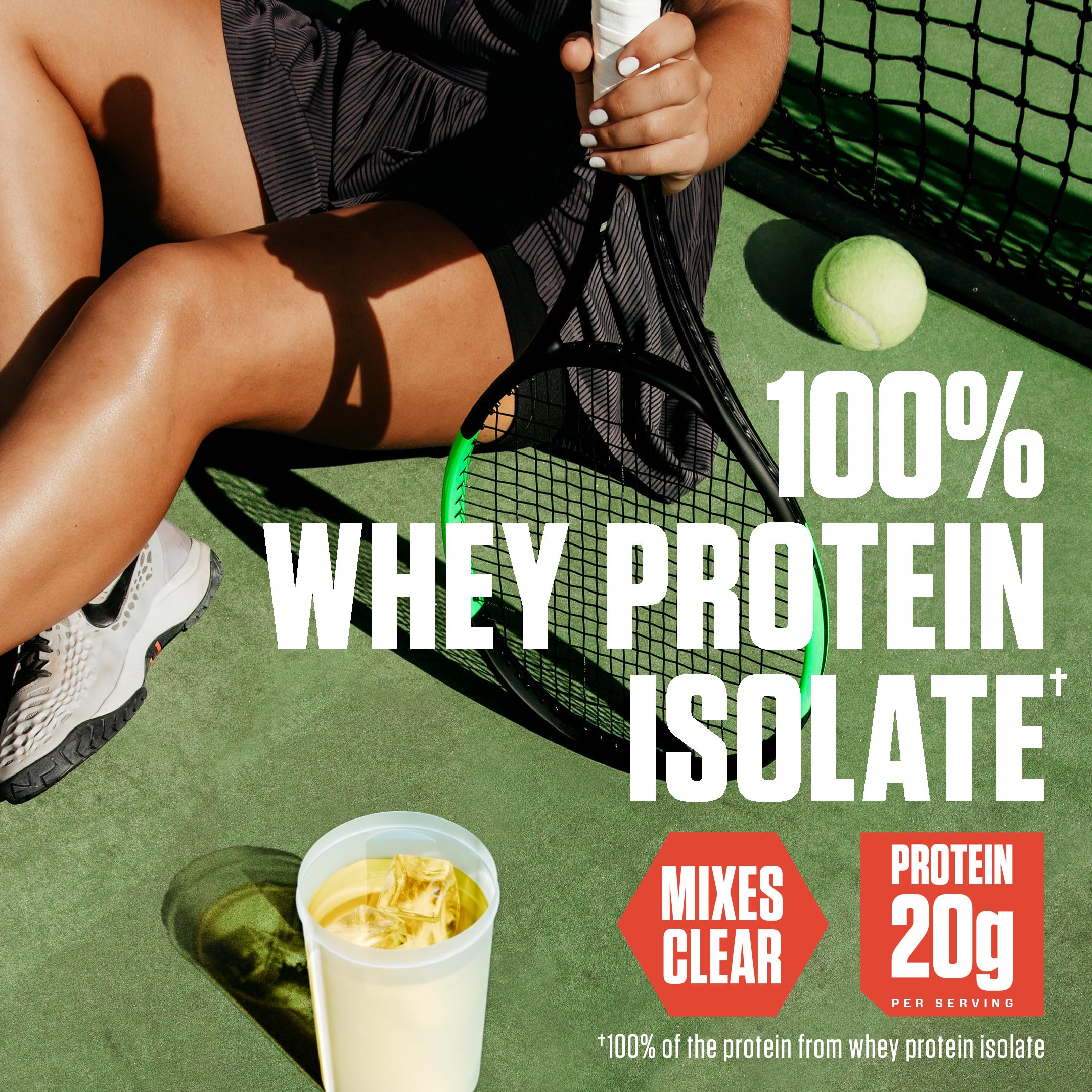 Dymatize ISO100 Clear jarra post-entrenamiento demostrando consumo práctico