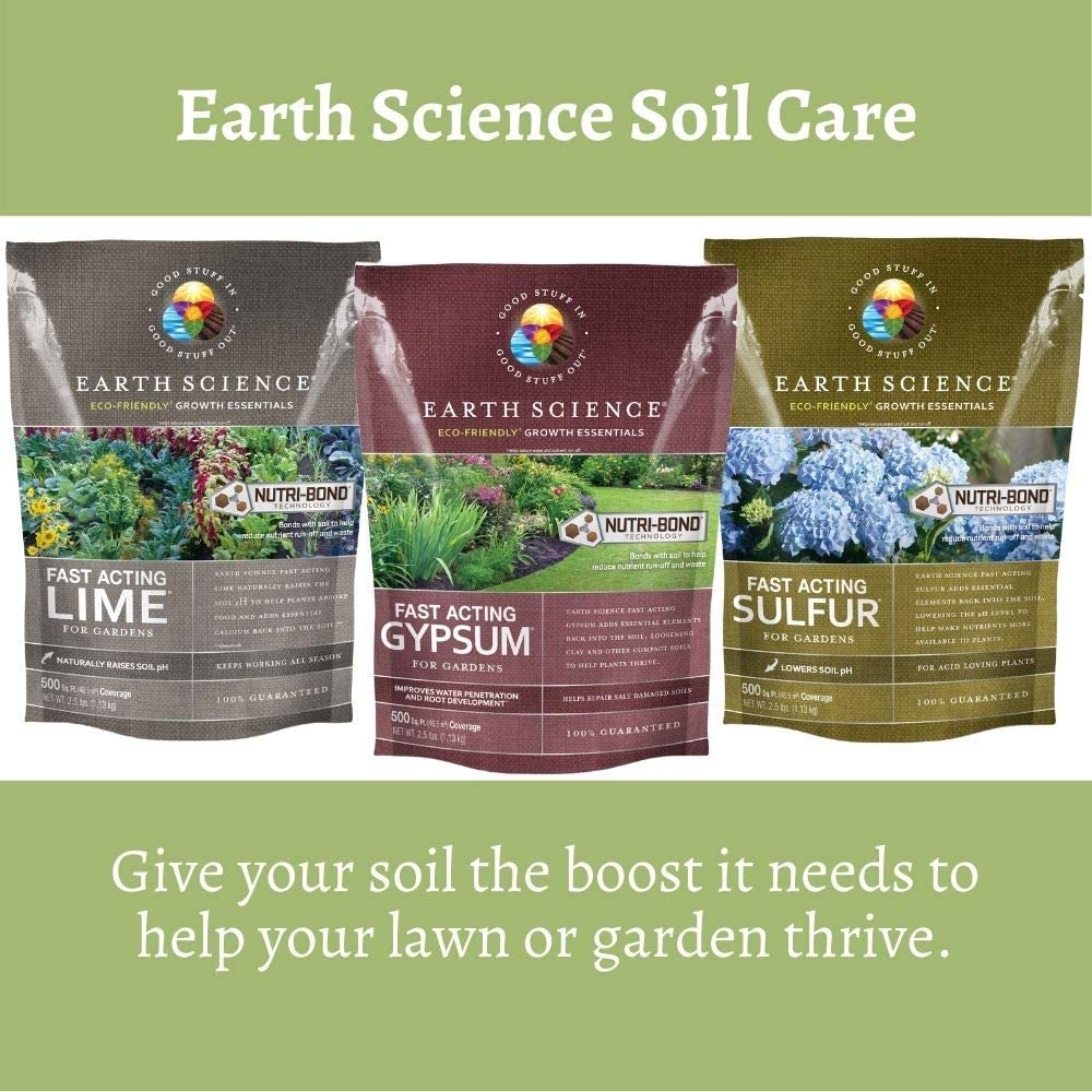 Earth Science bolsa abierta con montículo de gránulos listo para esparcir