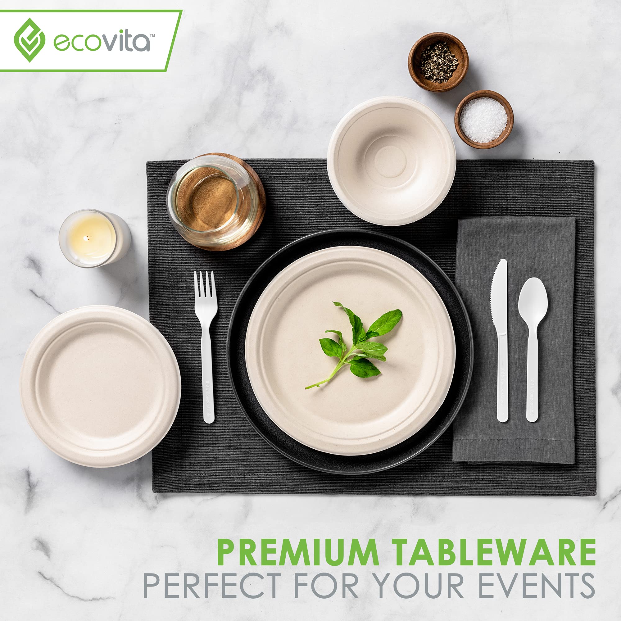 Ecovita cubiertos en mesa de evento mostrando uso práctico y estilo