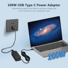 ELECBRAIN en uso con MacBook Pro en escritorio, carga rápida eficiente