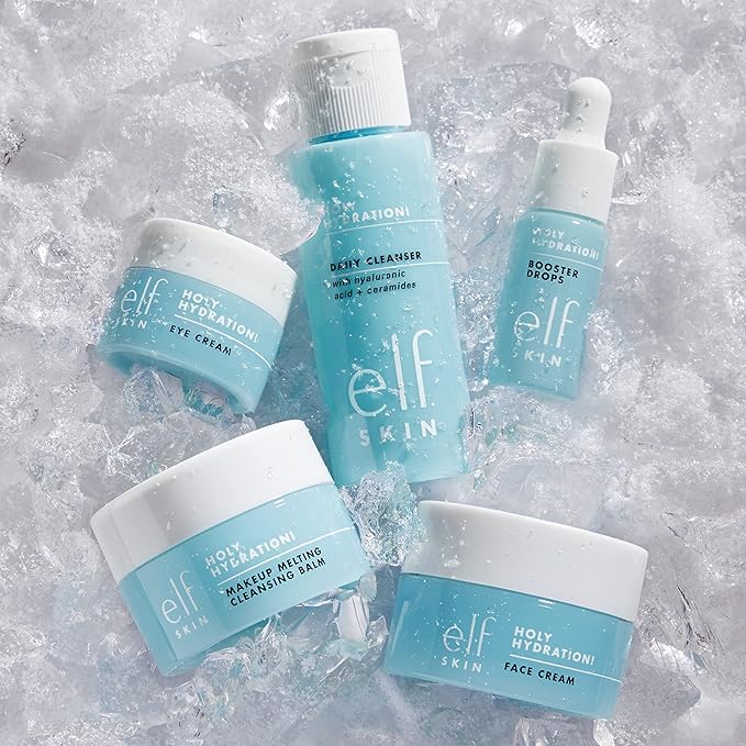e.l.f. gotas Hydrating Booster aplicadas en mano para hidratación intensiva