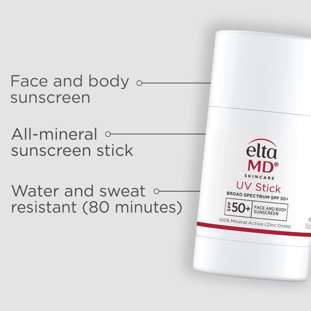 EltaMD stick en mano para comparar escala y portabilidad
