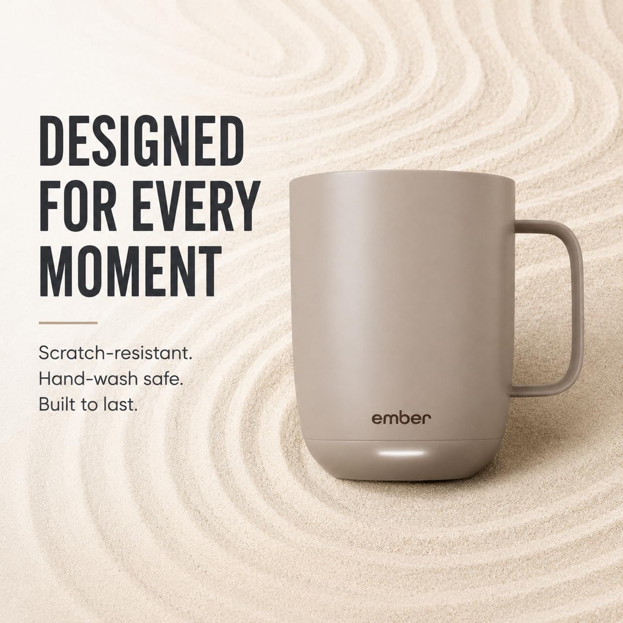 Ember Mug 2 en mano para comparar escala y ergonomía