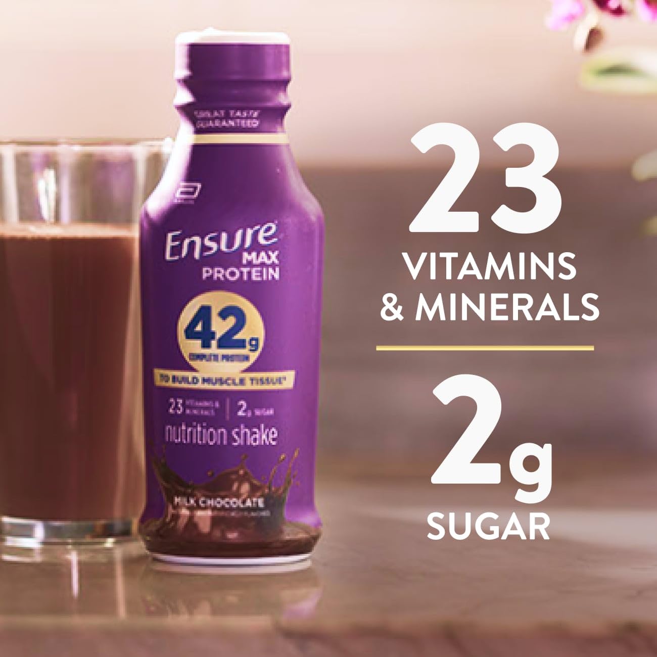 Close-up textura cremosa de Ensure sabor chocolate que apetece