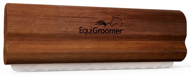 EquiGroomer vista frontal del cepillo mahogany, diseño compacto para control