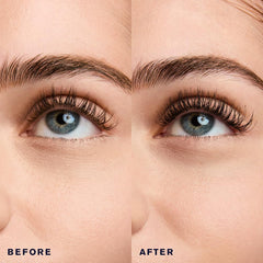 Cepillo BrushComber Extreme de Estée Lauder en primer plano, cerdas diseñadas para volumen y separación
