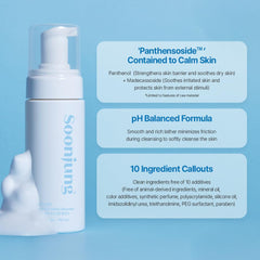 ETUDE producto en manos demostrando fácil aplicación y espuma