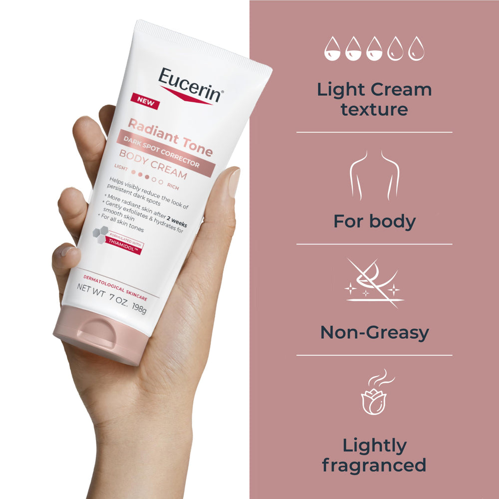 Eucerin aplicando crema en brazo para unificar tono