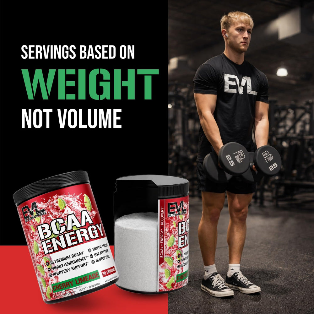 Evlution botella en gimnasio durante entrenamiento para energía