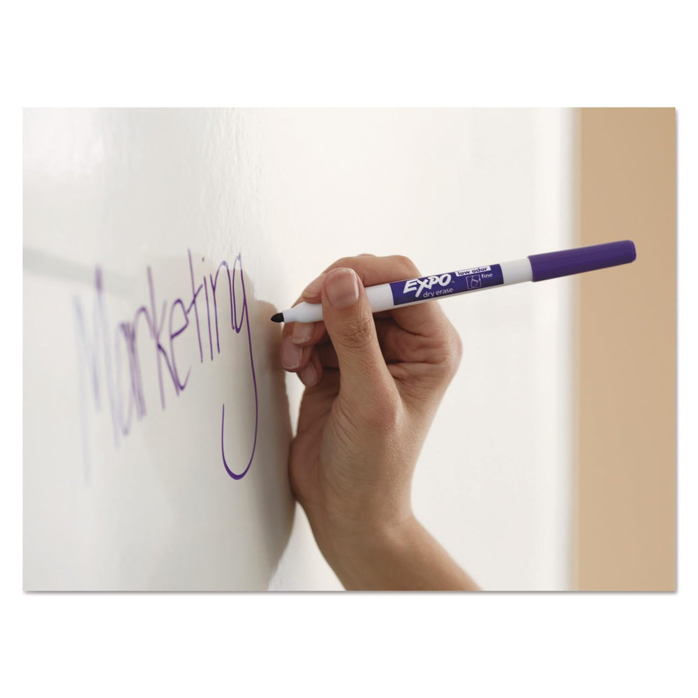EXPO fine tip close-up displaying precise point for detailed writing