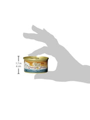 Fancy Feast lata abierta de 3 oz con salsa espesa visible