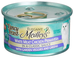 Fancy Feast lata abierta servida en plato para facilitar la porción