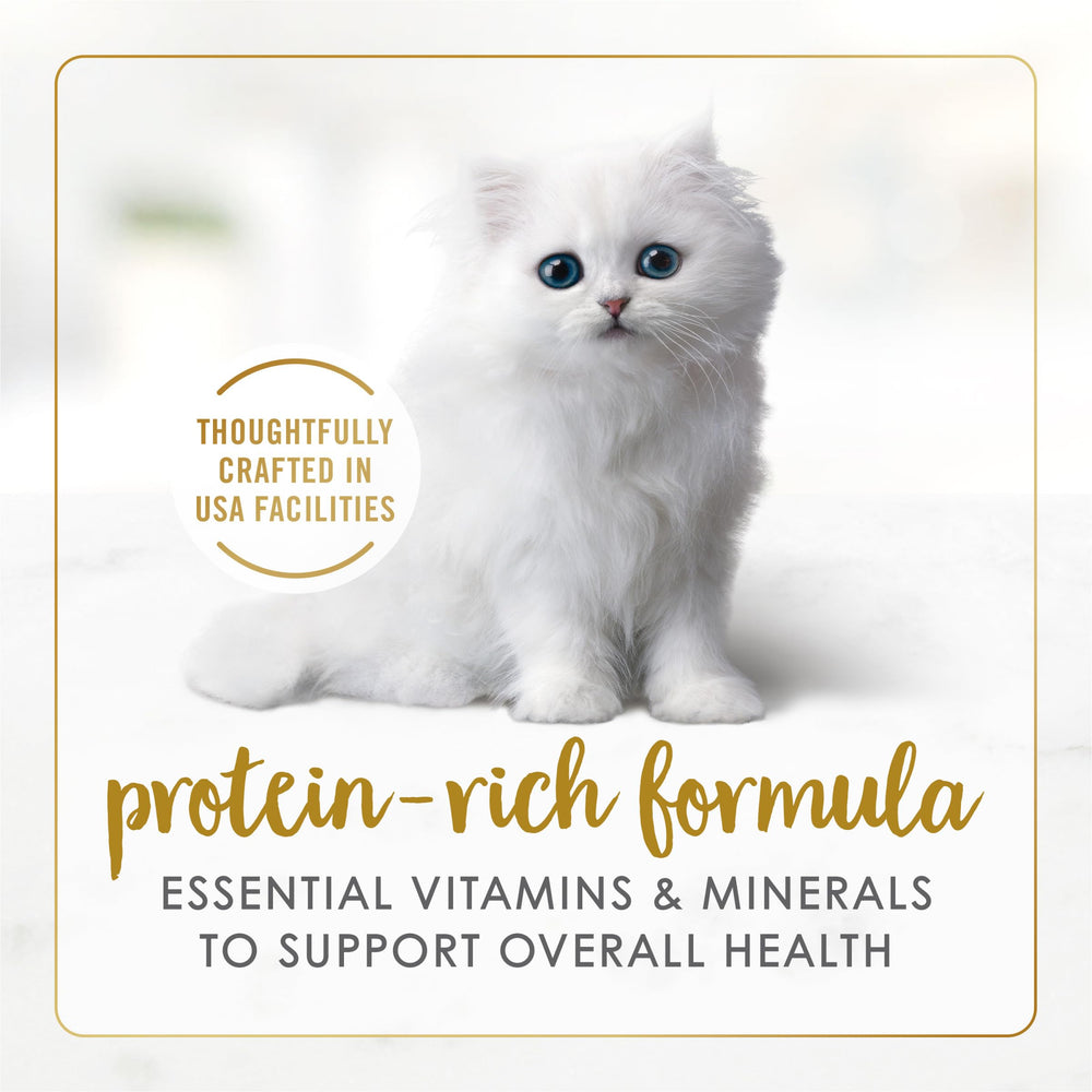 Fancy Feast Purina textura suave en pate ideal para bocas pequeñas y fácil digestión