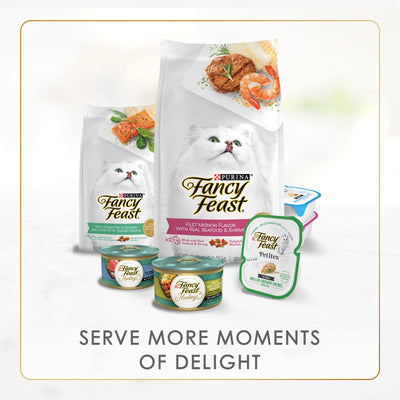 Fancy Feast porción en plato para controlar raciones diarias