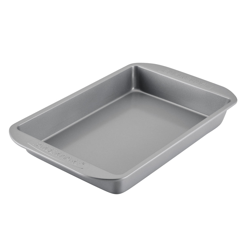 Farberware frente del molde 9x13 mostrando diseño robusto y beneficio durabilidad