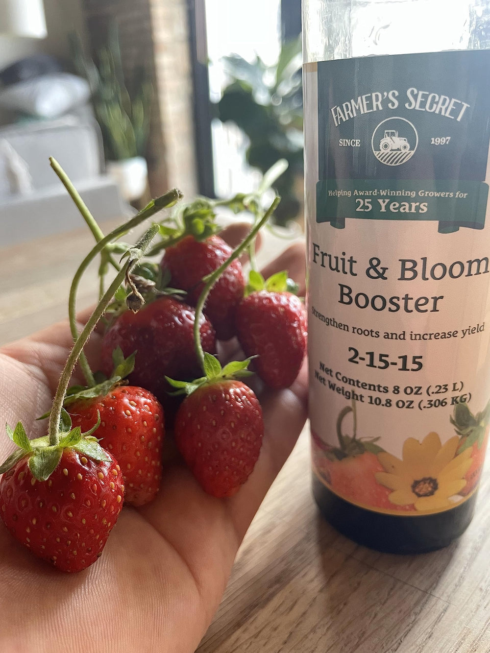 Farmer's Secret frasco abierto y cucharadita para medir dosis precisa