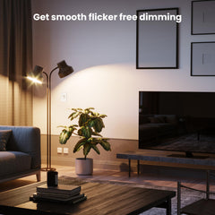 Feit Electric bombilla instalada en lámpara de mesa, ofrece luz regulable y ambiente