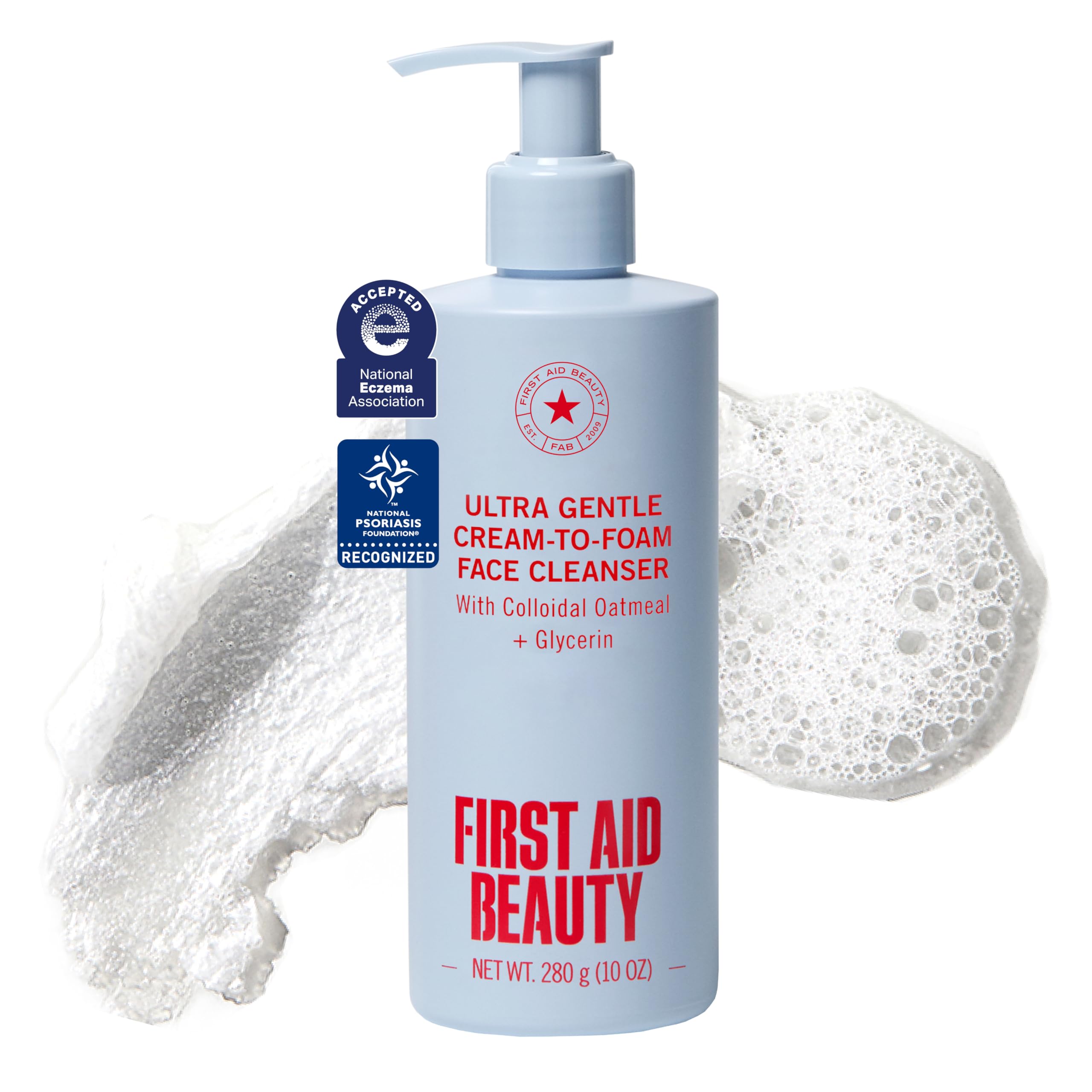 First Aid Beauty envase con bomba que facilita la dosificación y limpieza diaria
