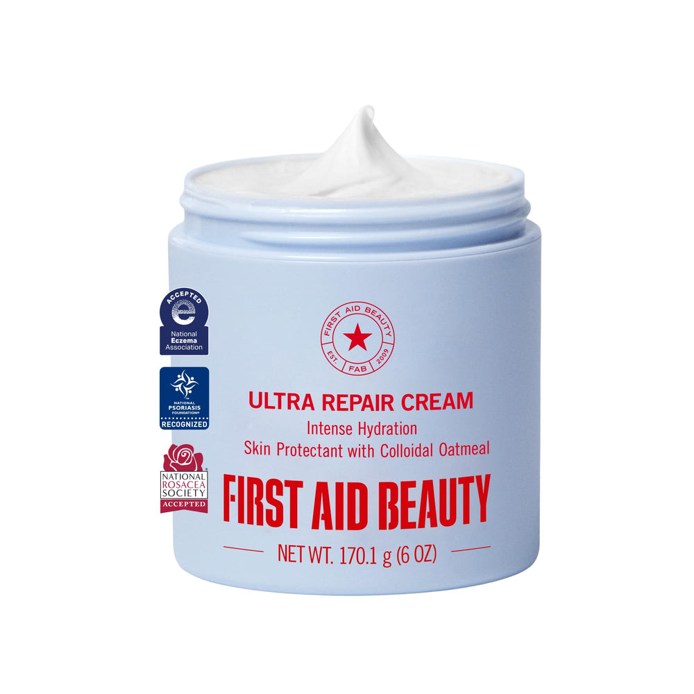 First Aid Beauty envase frontal mostrando 6 oz y beneficio hidratación intensa