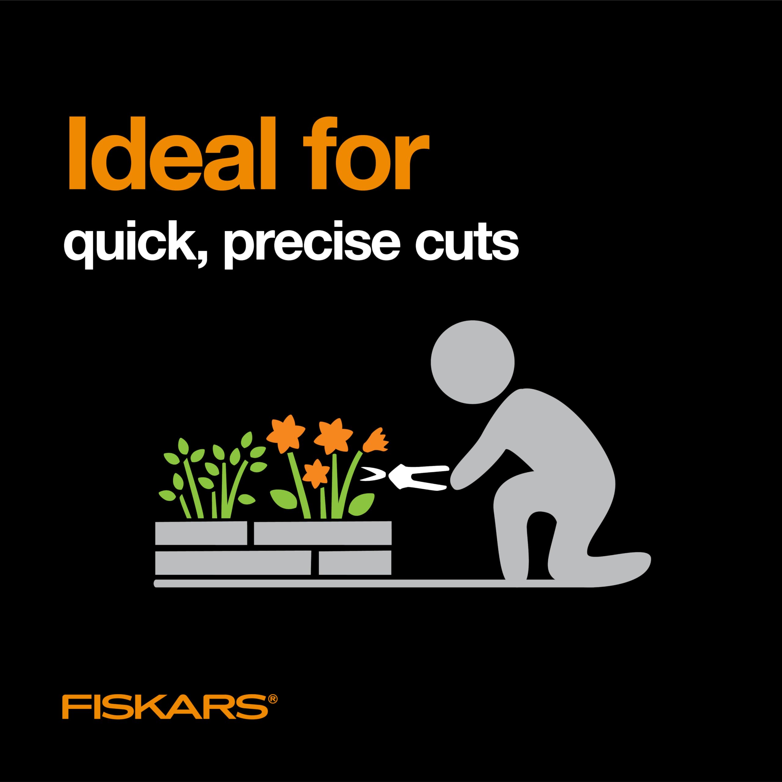 Fiskars comparación con mano para visualizar tamaño y control