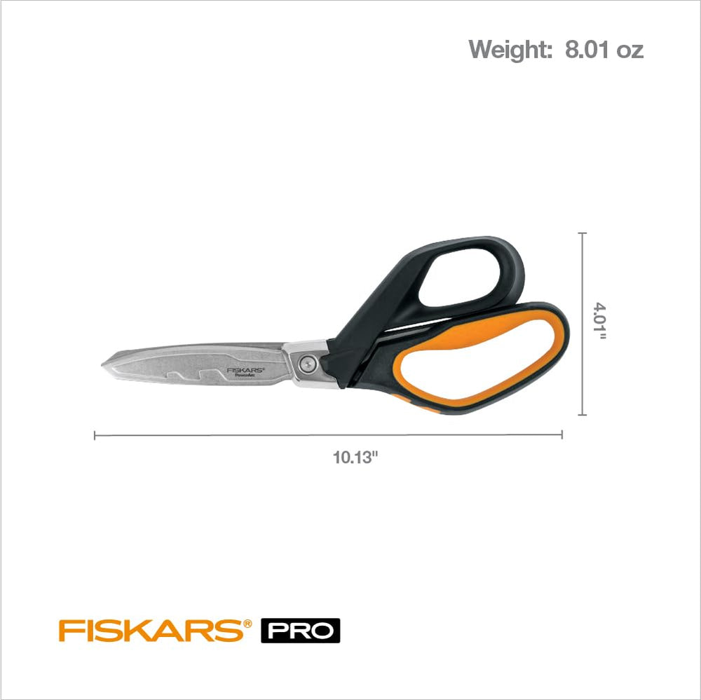 Fiskars detalle de hojas serradas de acero inoxidable para cortes precisos
