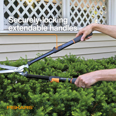 Fiskars tight-lock handle mechanism detail for secure length setting