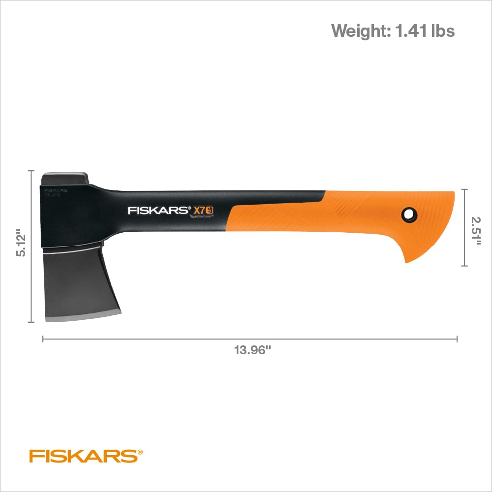 Fiskars X7 primer plano de la punta que muestra el afilado duradero