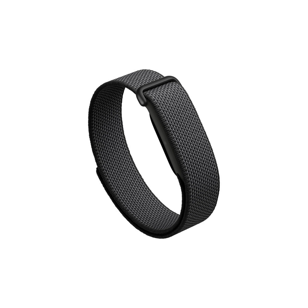 Fitbit Air front view showing obsidian band and sleek profile for discreet wear