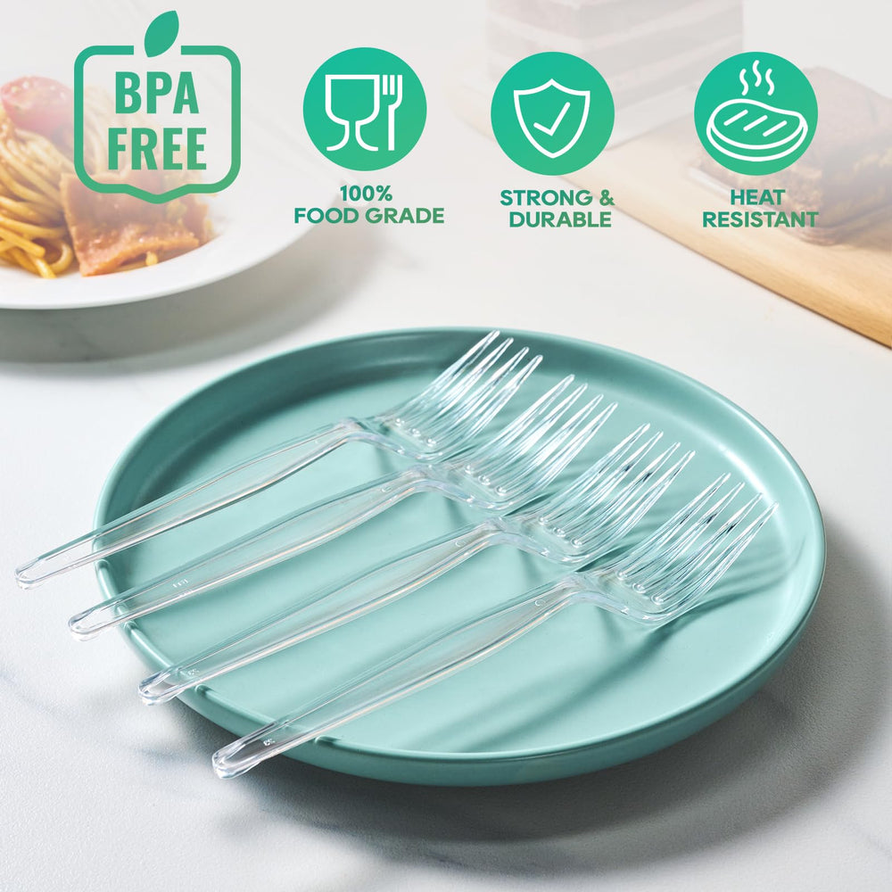 FOCUSLINE tenedor sobre plato mostrando su uso con comida caliente