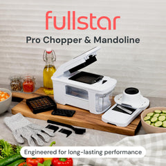 Fullstar primer plano de las cuatro hojas de acero inoxidable, cortes precisos