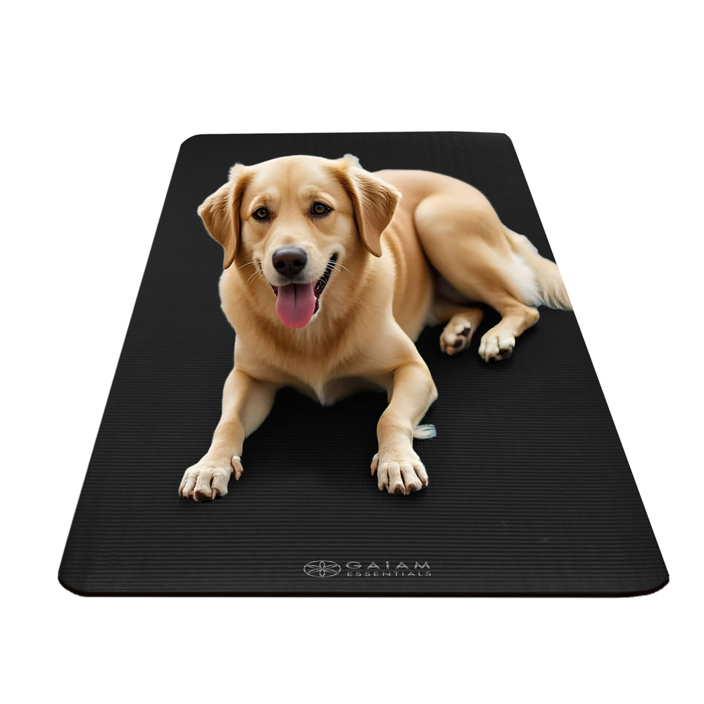 Gaiam perfil que destaca los 10 mm de grosor y amortiguación superior