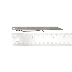 Gear Spool Mighty Bar LT primer plano de textura de titanio, durabilidad y ligereza