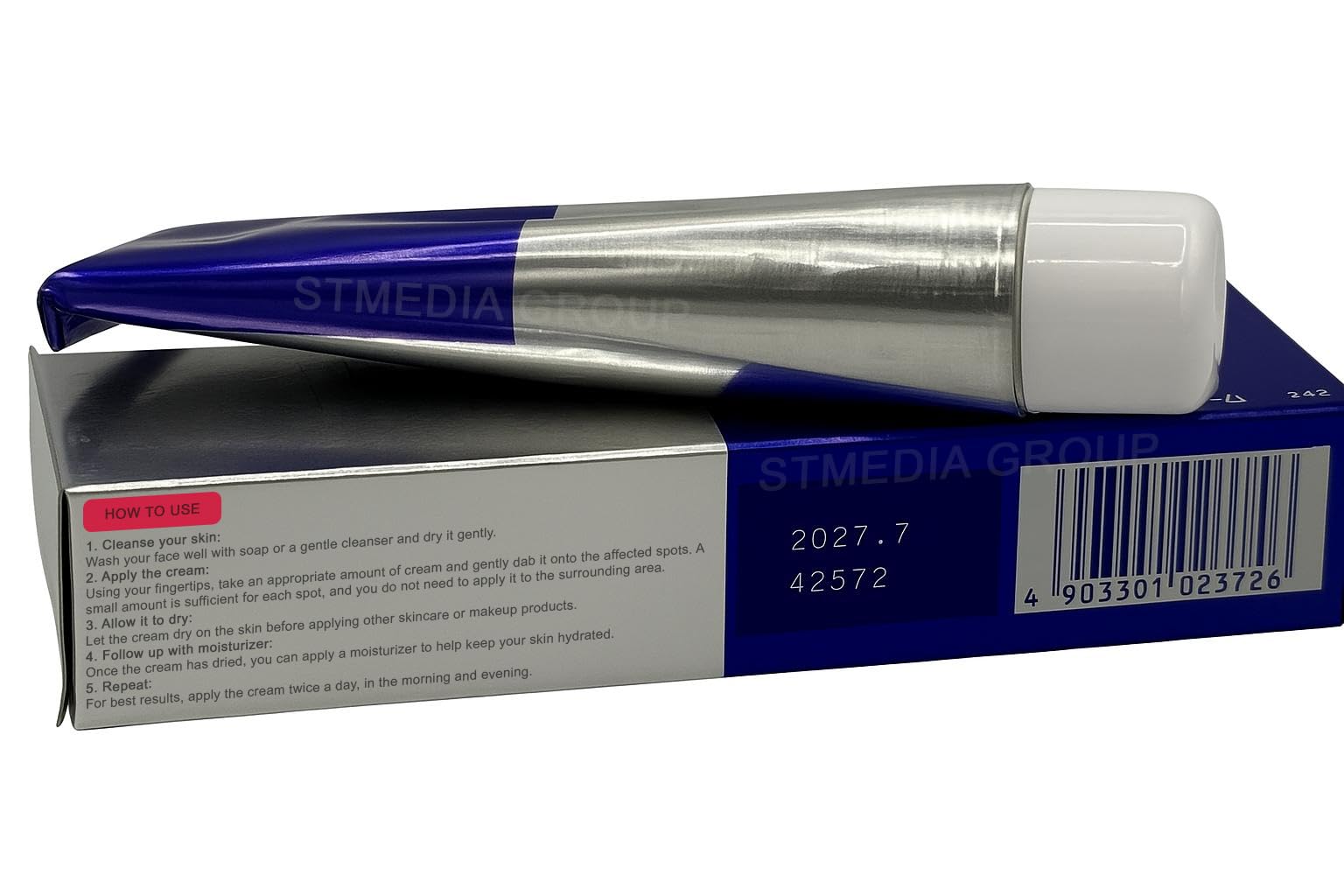 Generic Pair Acne Cream textura transparente en primer plano que muestra su acabado no graso e hidratante