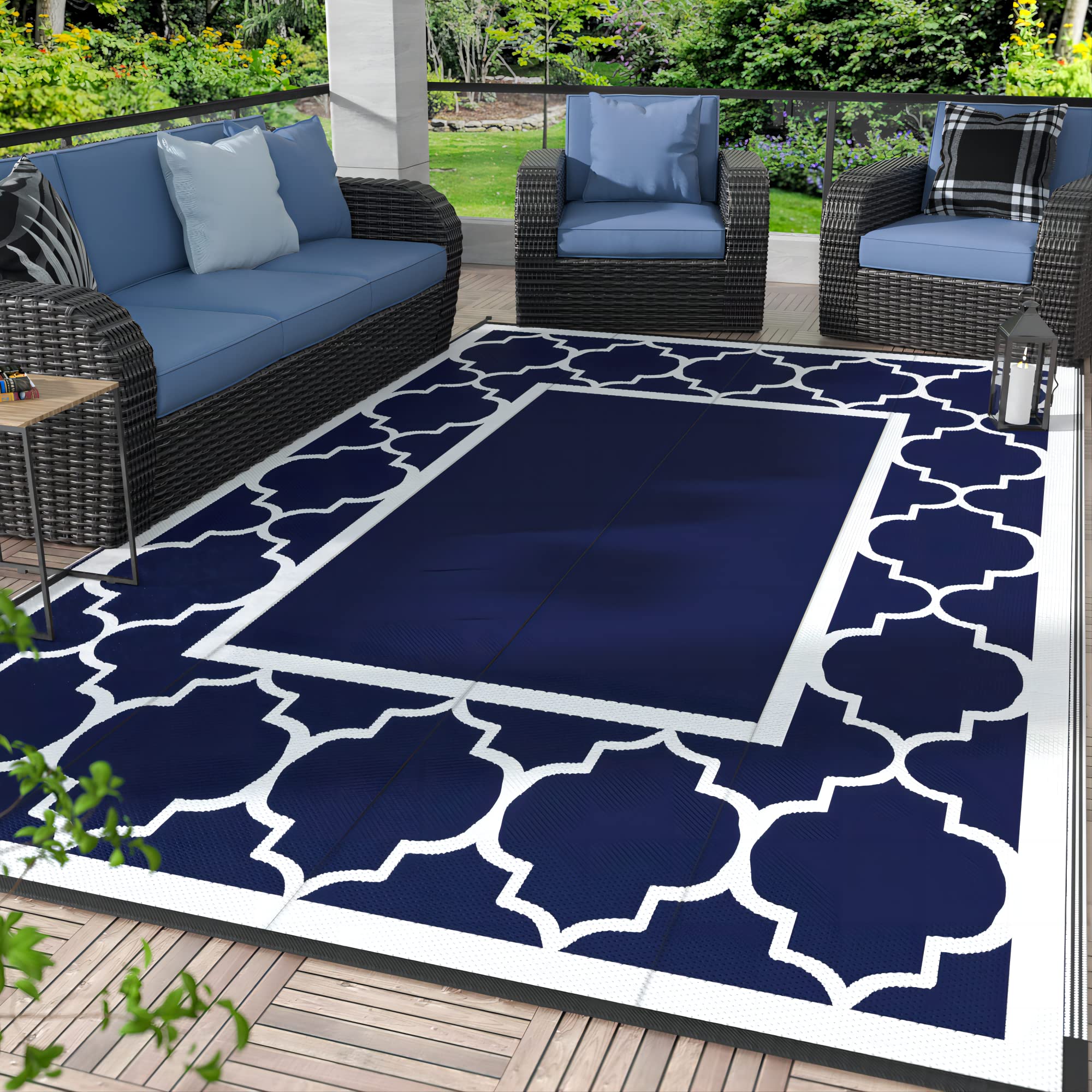 GENIMO vista frontal de alfombra azul y blanca ideal para patios