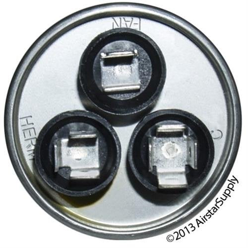 Genteq condensador c3455r instalado en unidad HVAC para restaurar funcionamiento