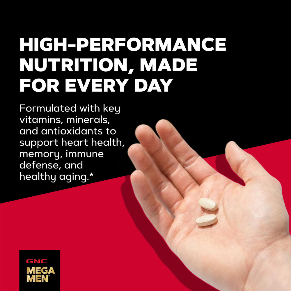 GNC Mega Men 50 Plus envase en manos para visualizar escala del producto