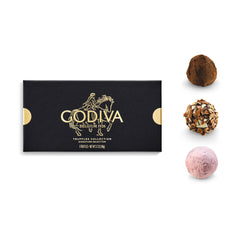 Godiva trufa en primer plano mostrando textura cremosa y ganache