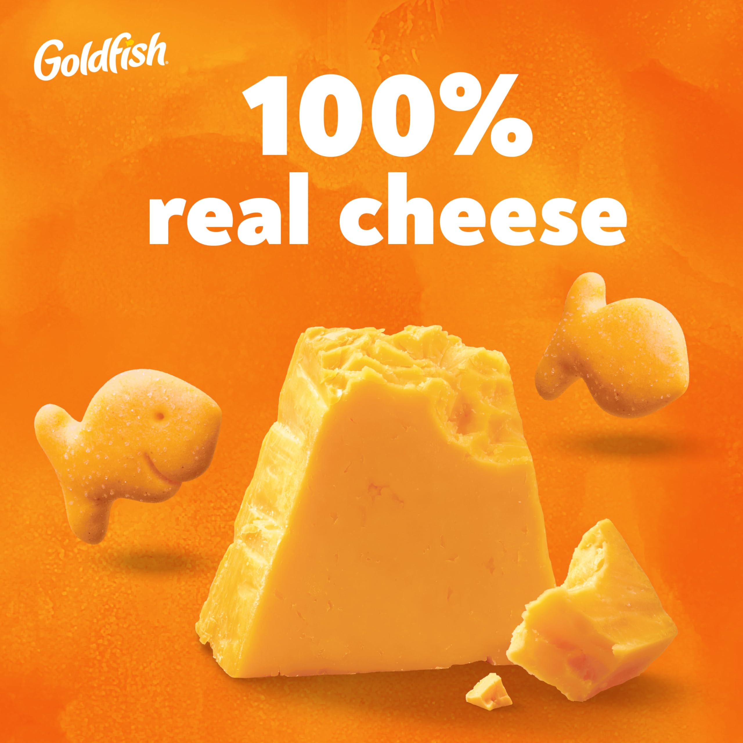 Comparación de tamaño Goldfish en una mano, marca Goldfish y control de porciones