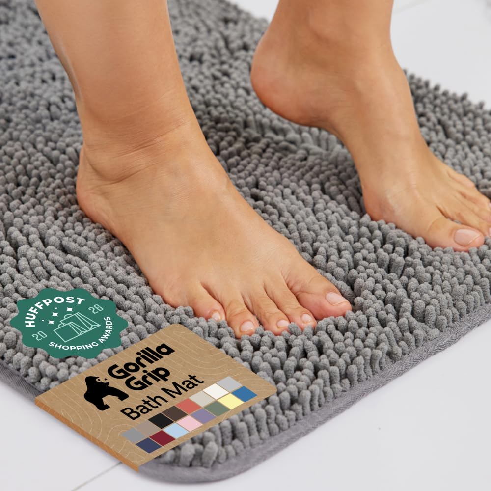 GORILLA GRIP vista frontal de la alfombra gris mostrando diseño y forma