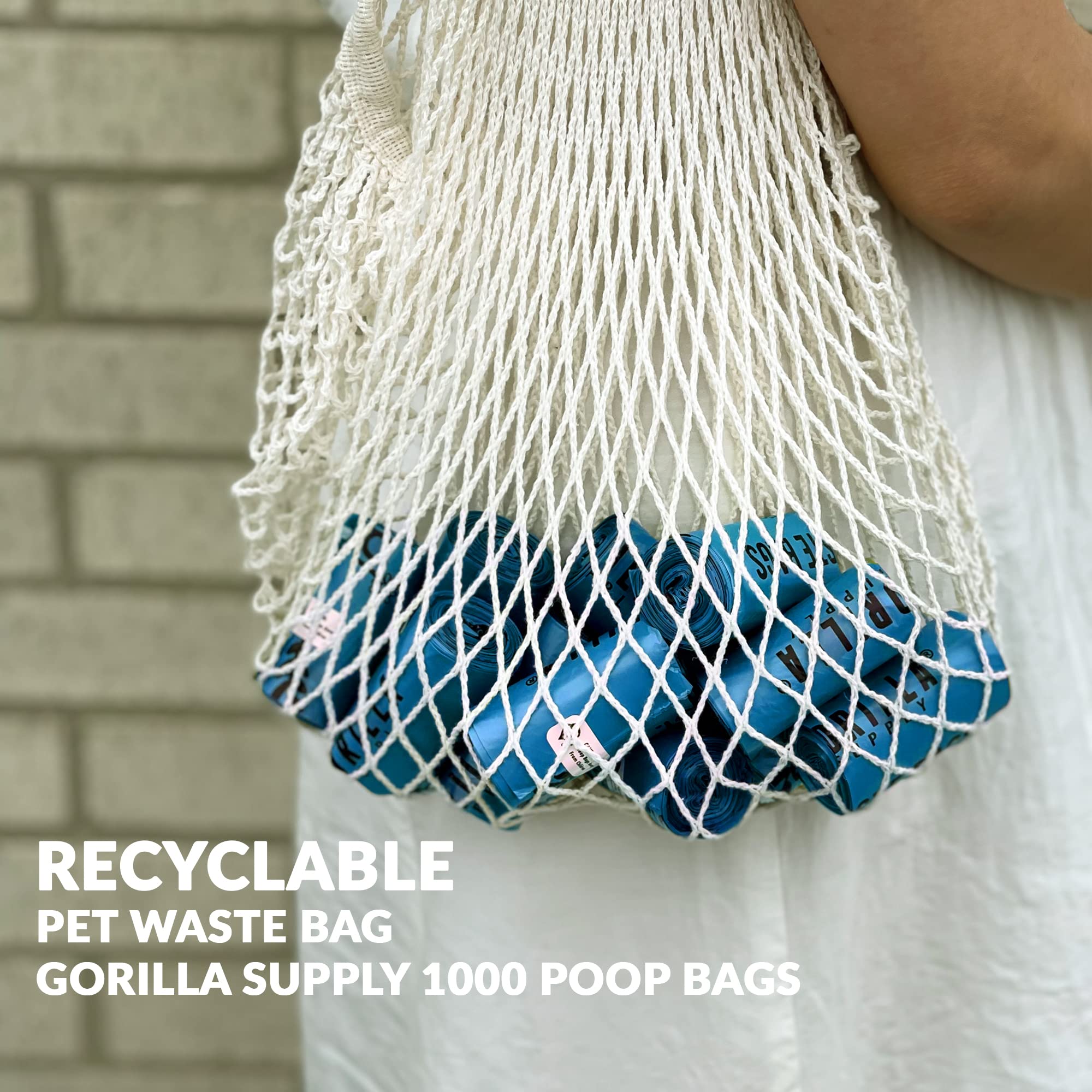 GORILLA SUPPLY set en parque mostrando uso real y conveniencia