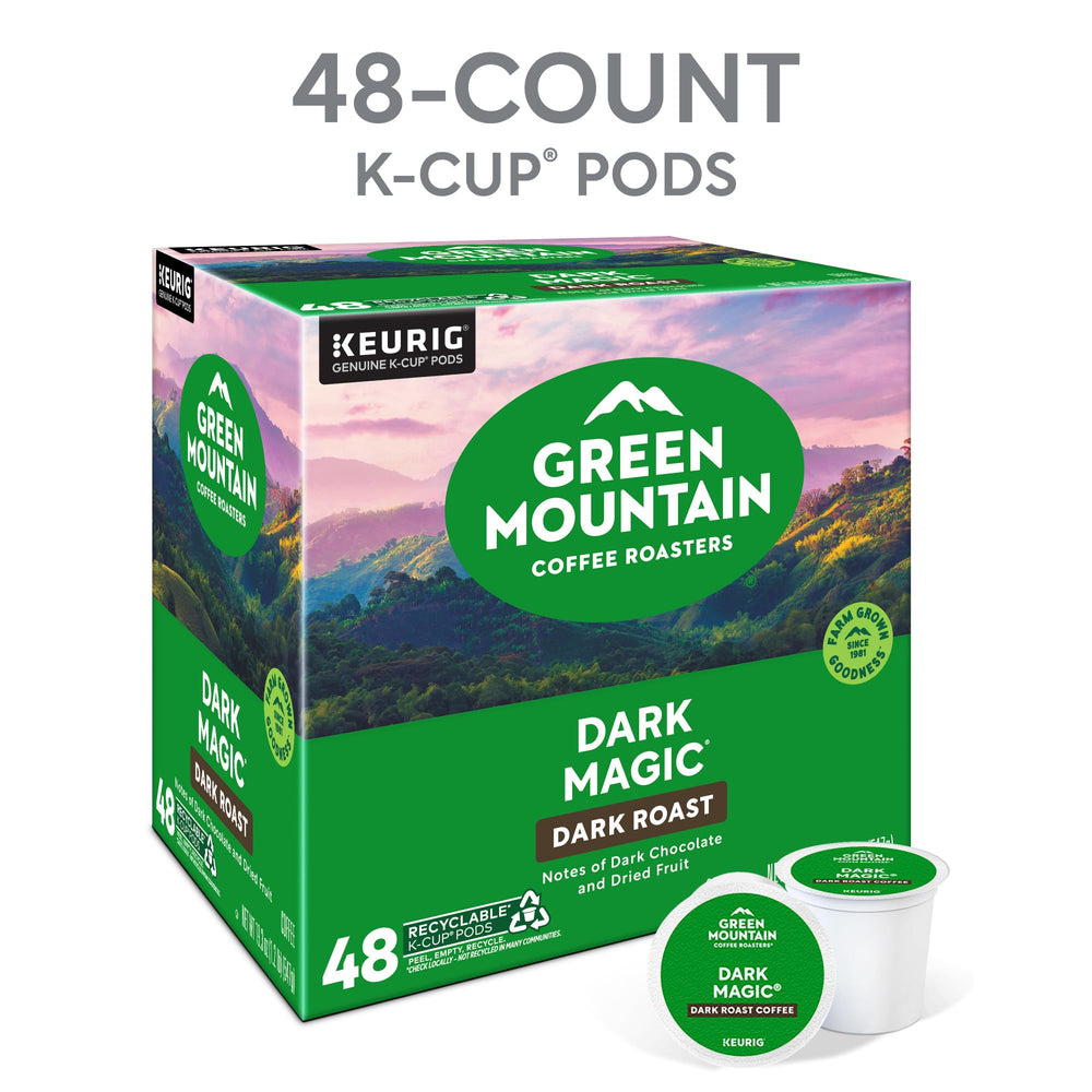 Green Mountain Coffee Roasters cápsula insertada en cafetera Keurig preparando café