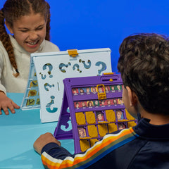 Hasbro Gaming planillas reversibles con humanos y criaturas que amplían opciones de juego