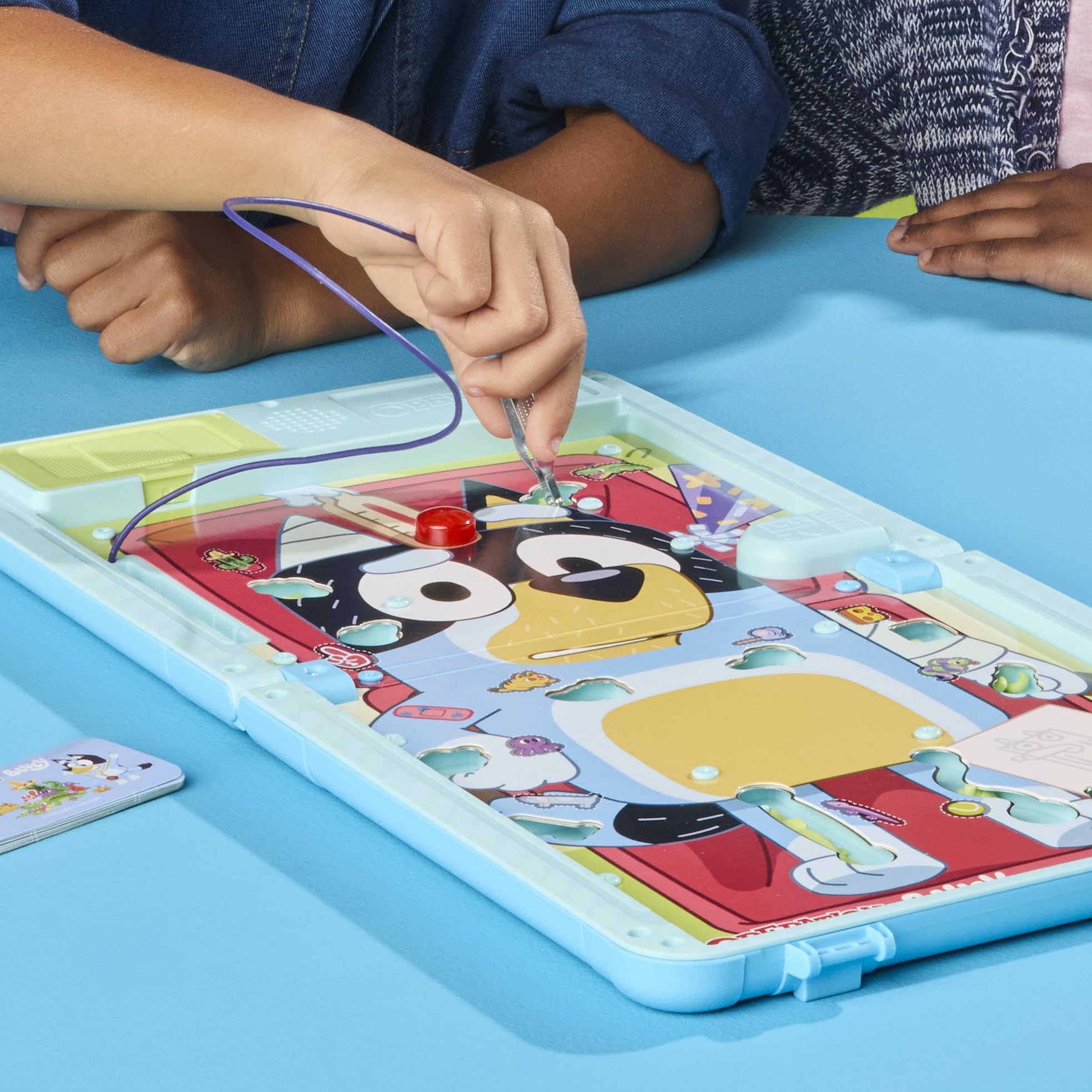 Hasbro comparación de tamaño para ver escala y portabilidad