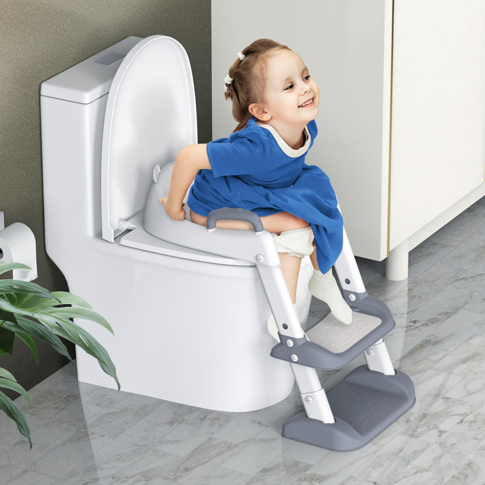 HBTower niño usando el asiento ganar independencia y confianza