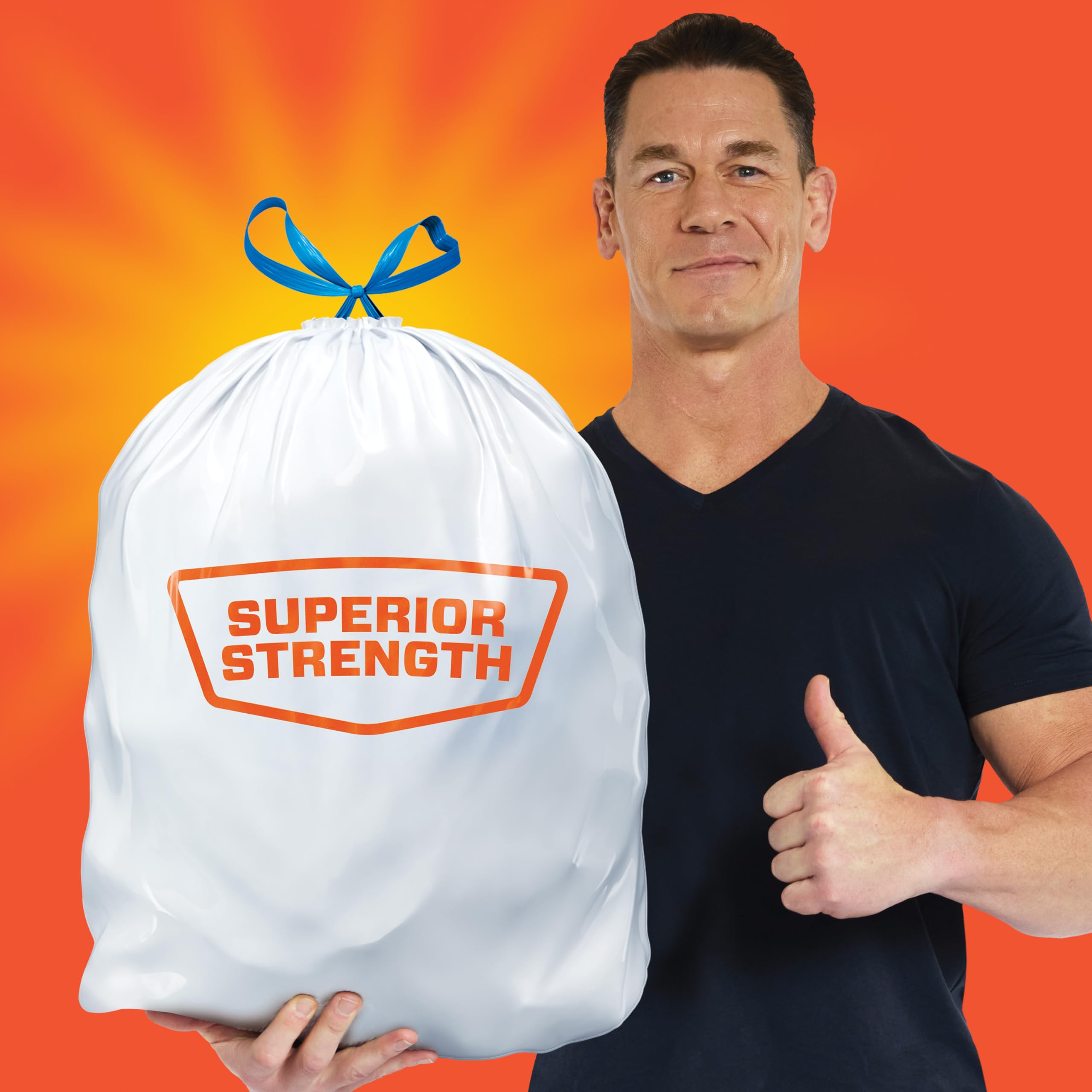Hefty bolsa instalada en cubo de cocina para mantener limpieza y orden