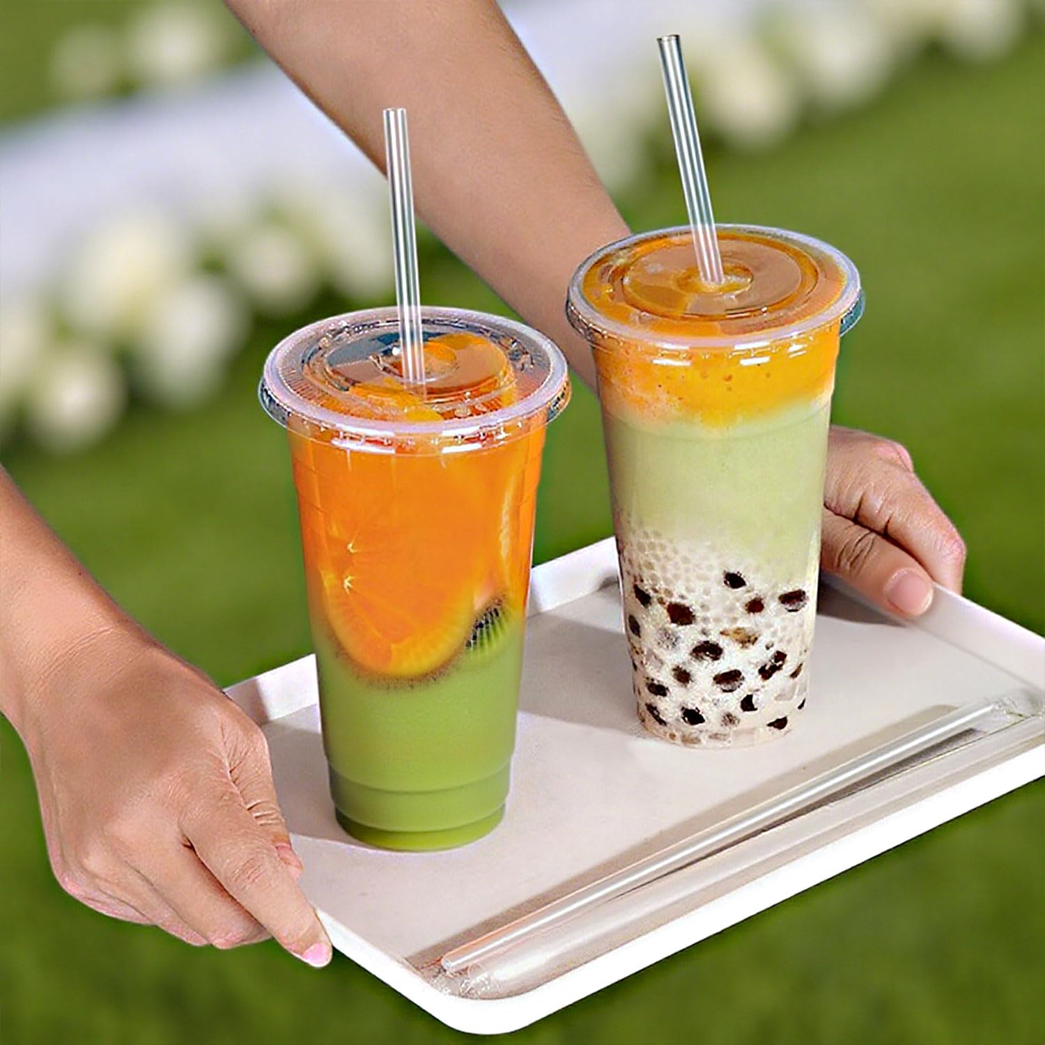 HELAOGUI cups on party table showcasing easy cleanup and serving