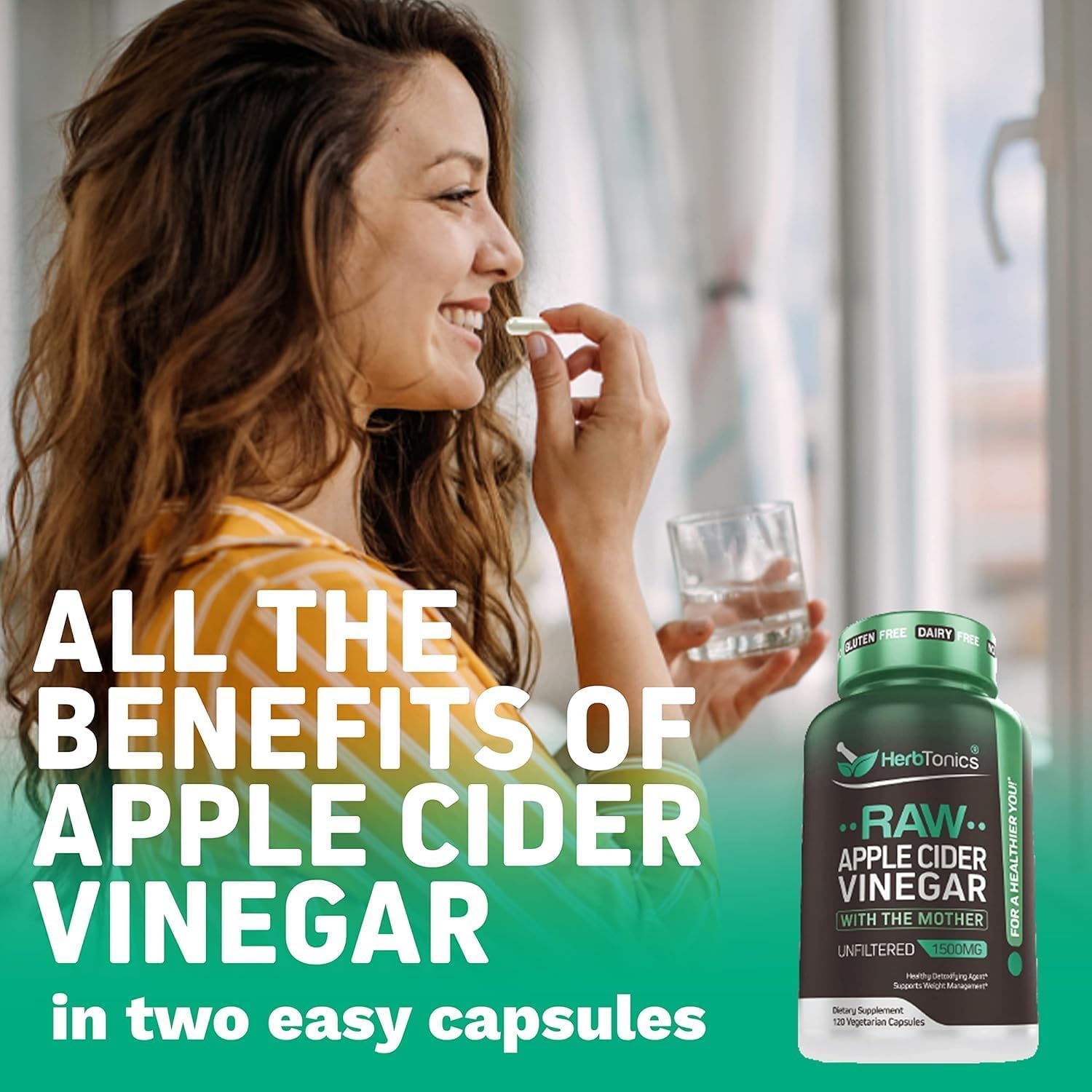 Herbtonics cápsulas en mano listas para tomar y sin sabor a vinagre