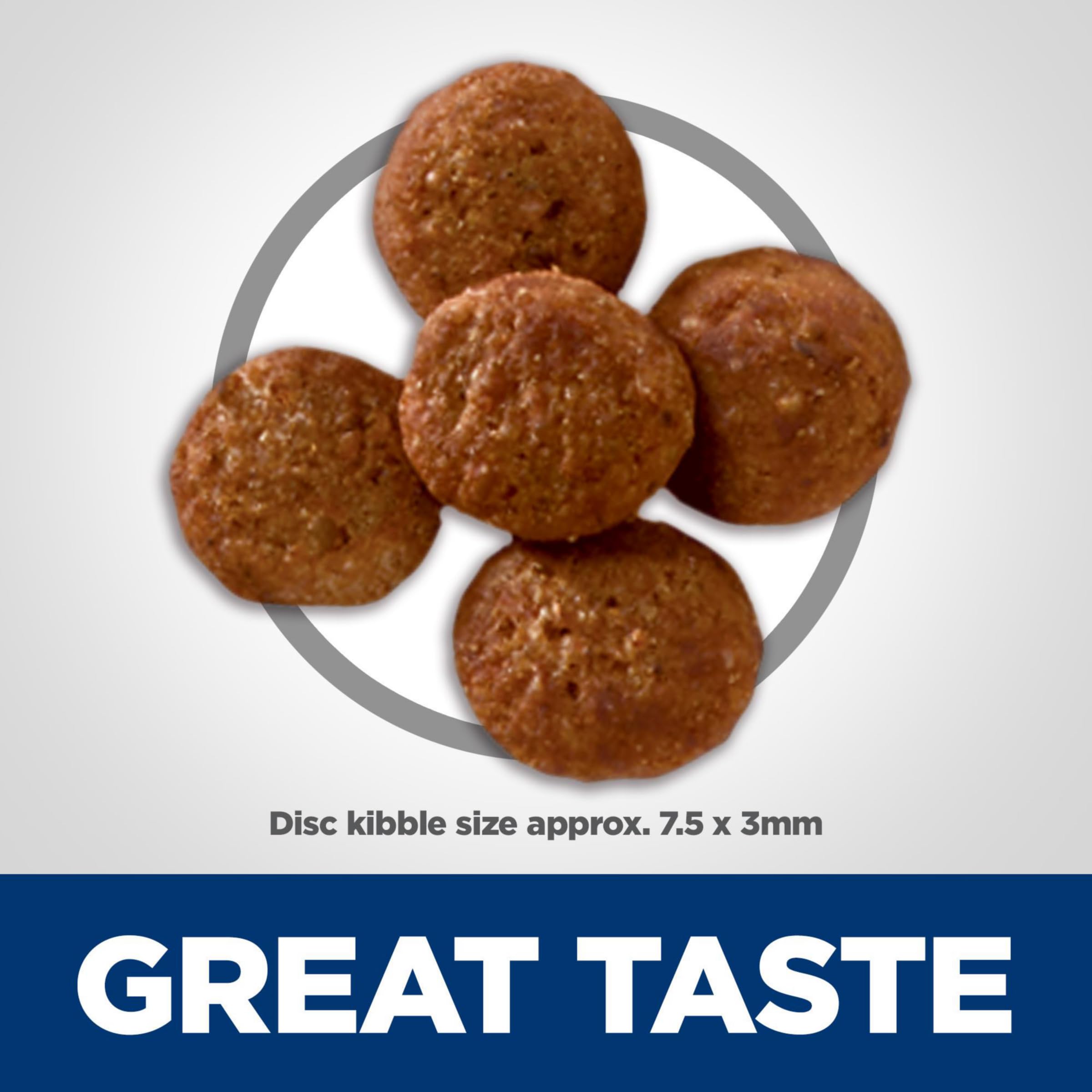 Hill's Science Diet mano mostrando tamaño de croqueta, ideal para bocados pequeños